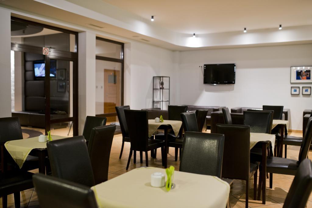 Hotel Centrum Bydgoszcz Exteriör bild