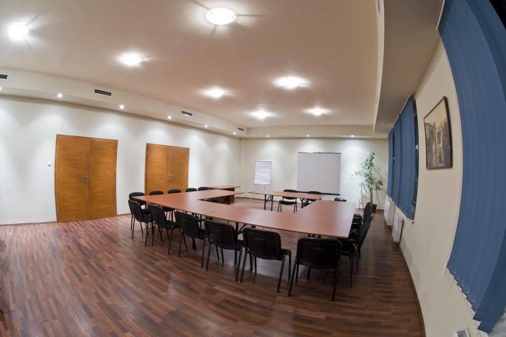 Hotel Centrum Bydgoszcz Exteriör bild